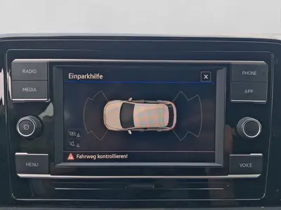 Volkswagen T-Roc – Foto 12