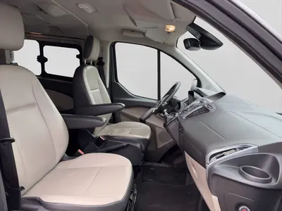 Ford Tourneo Custom – Foto 4