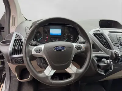Ford Tourneo Custom – Foto 9
