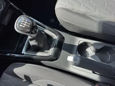 Volkswagen T-Cross – Foto 11