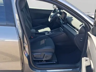 Volkswagen T-Roc – Foto 4