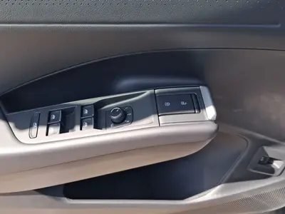 Volkswagen T-Roc – Foto 8