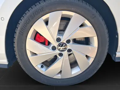 Volkswagen Golf – Foto 7