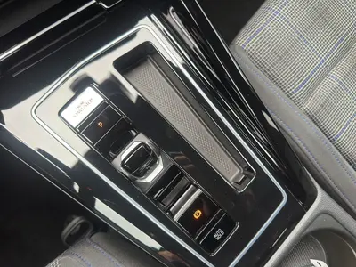 Volkswagen Golf – Foto 11