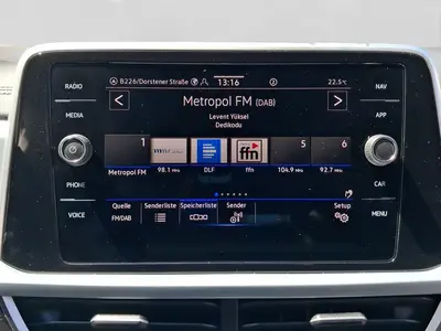 Volkswagen T-Roc – Foto 14