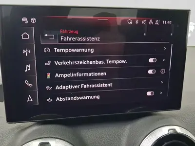Audi Q2 – Foto 12