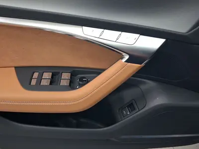 Audi S6 Avant – Foto 8