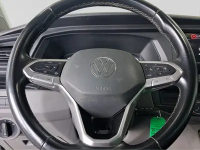 Volkswagen T6.1 Kombi – Foto 11