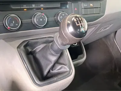 Volkswagen T6.1 Kombi – Foto 13