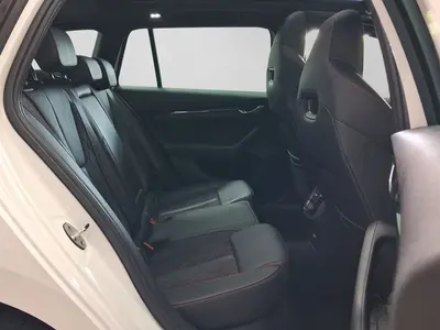Skoda Octavia – Foto 6