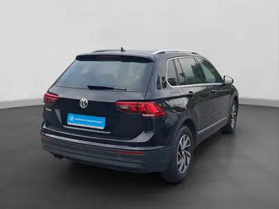 Volkswagen Tiguan – Foto 3