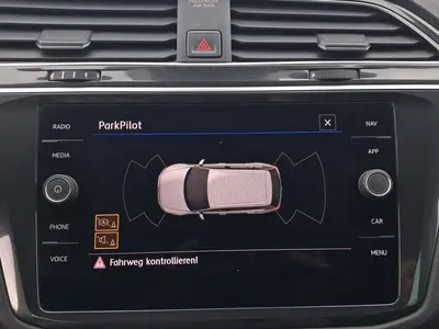 Volkswagen Tiguan – Foto 12
