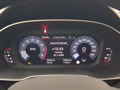 Audi Q3 – Foto 10