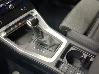 Audi Q3 – Foto 11