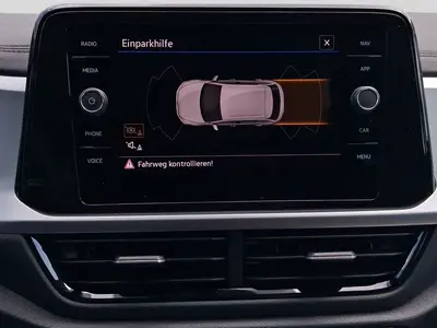 Volkswagen T-Roc – Foto 16