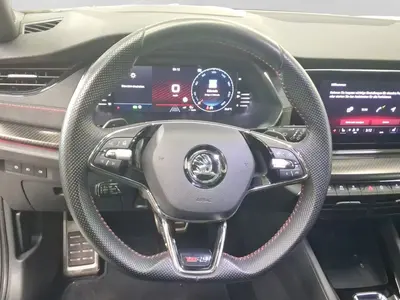 Skoda Octavia – Foto 9