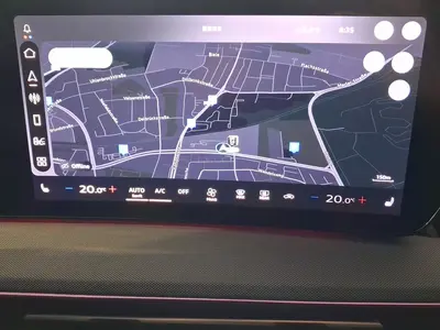 Audi Q4 e-tron – Foto 12