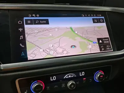 Audi Q3 – Foto 13