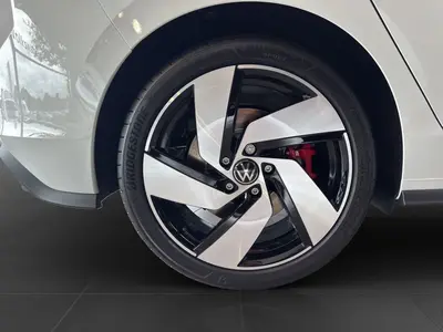 Volkswagen Golf GTI – Foto 7