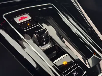 Volkswagen Golf GTI – Foto 11