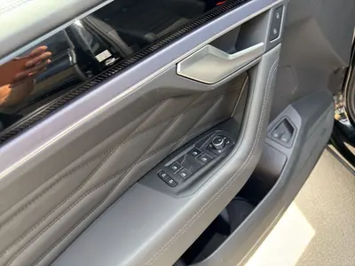 Volkswagen Touareg – Foto 8