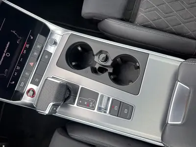 Audi S6 Avant – Foto 11