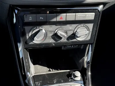 Volkswagen T-Cross – Foto 16