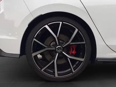 Volkswagen Golf GTI – Foto 6