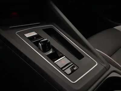 Volkswagen Golf GTI – Foto 10