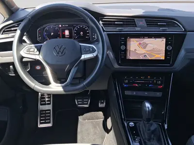 Volkswagen Touran – Foto 5