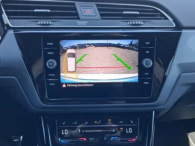 Volkswagen Touran – Foto 13