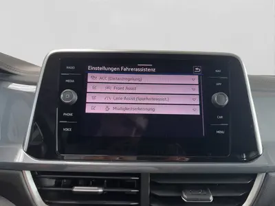 Volkswagen T-Roc – Foto 14