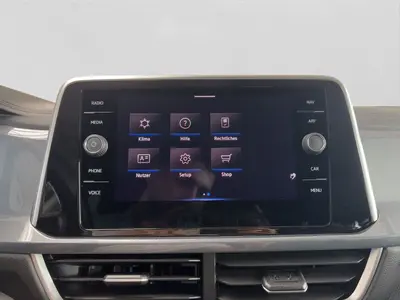 Volkswagen T-Roc – Foto 15