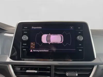 Volkswagen T-Roc – Foto 16
