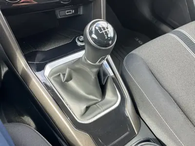 Volkswagen T-Roc – Foto 11