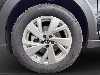 Volkswagen Taigo – Foto 7