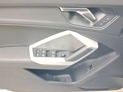 Audi Q3 – Foto 8
