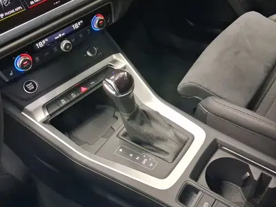 Audi Q3 – Foto 11