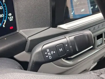 Volkswagen T7 Caravelle – Foto 13