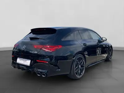 Mercedes-Benz CLA 45 AMG Shooting Brake – Foto 3