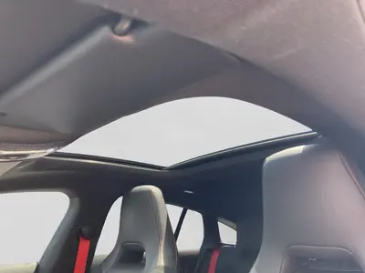 Mercedes-Benz CLA 45 AMG Shooting Brake – Foto 17