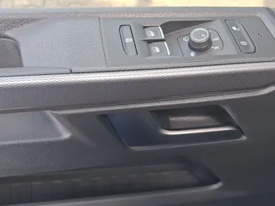 Volkswagen T6.1 Multivan – Foto 8