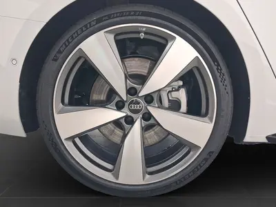 Audi A6 Avant – Foto 7