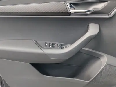 Skoda Karoq – Foto 8