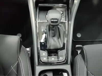 Skoda Karoq – Foto 11