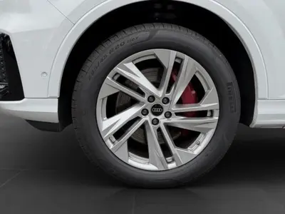 Audi Q7 – Foto 7