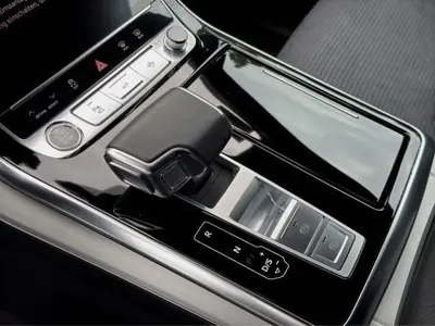 Audi Q7 – Foto 11