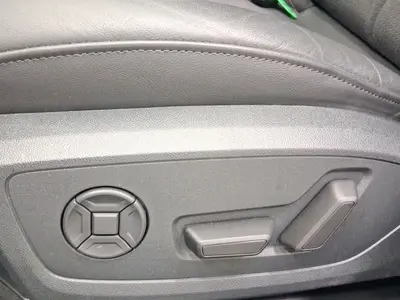 Audi S6 Avant – Foto 17