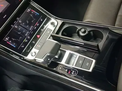 Audi A8 – Foto 11
