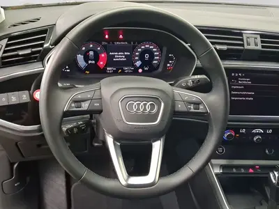 Audi Q3 – Foto 9